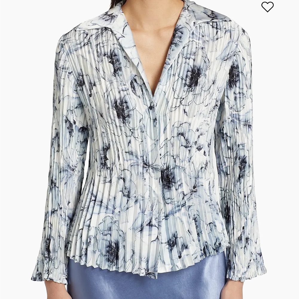 Vince Lilly Pleated Blouse size medium